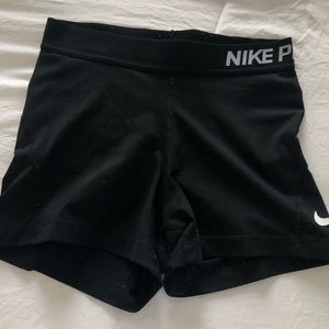 black nike pros